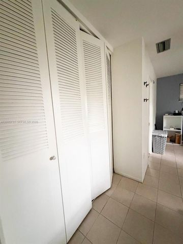 2921 NW 68th Ter 1, Sunrise, FL 33313