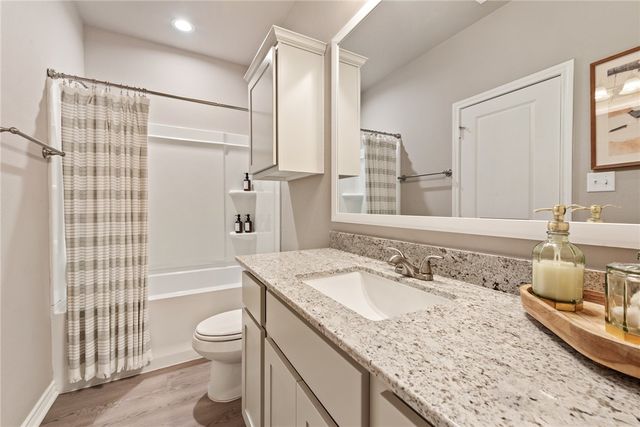 533 Momma Bear Drive, College Station, TX 77845