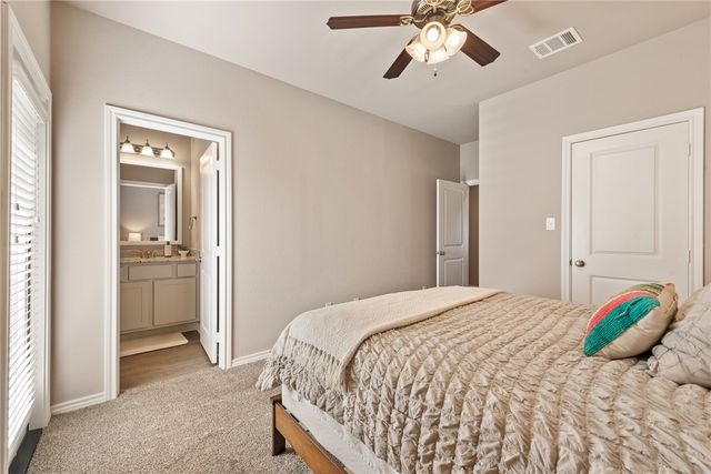 533 Momma Bear Drive, College Station, TX 77845