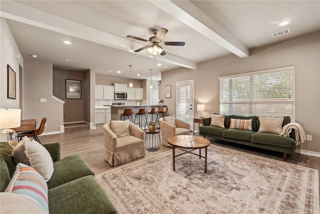 533 Momma Bear Drive, College Station, TX 77845