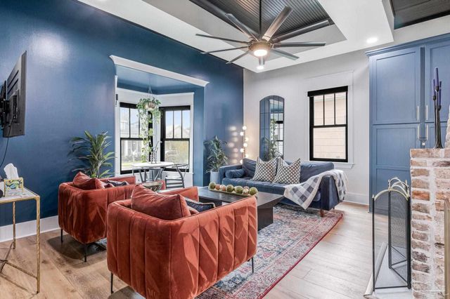 412 E Belmont St, Pensacola, FL 32501