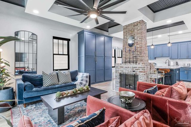 412 E Belmont St, Pensacola, FL 32501