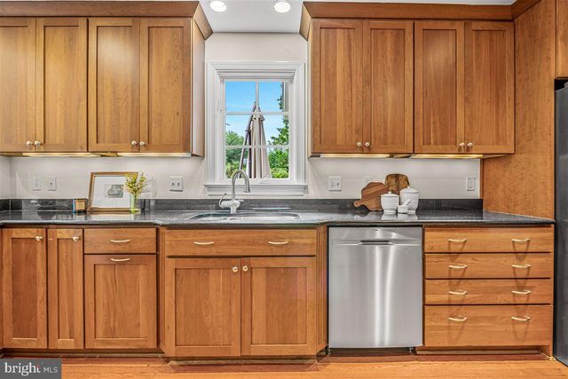 4021 CLEVELAND ST, Kensington, MD 20895