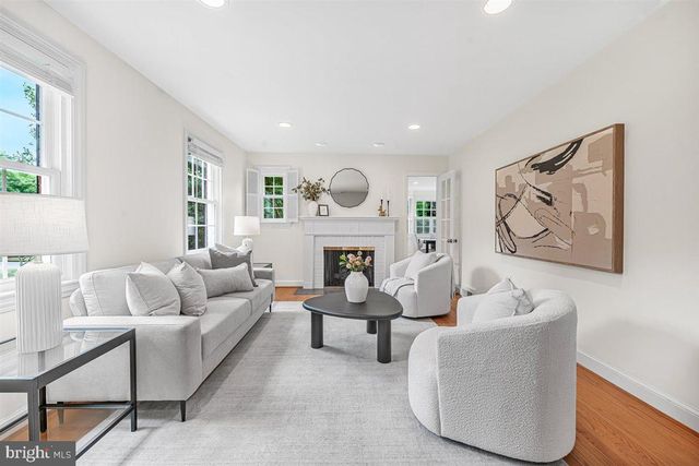 4021 CLEVELAND ST, Kensington, MD 20895