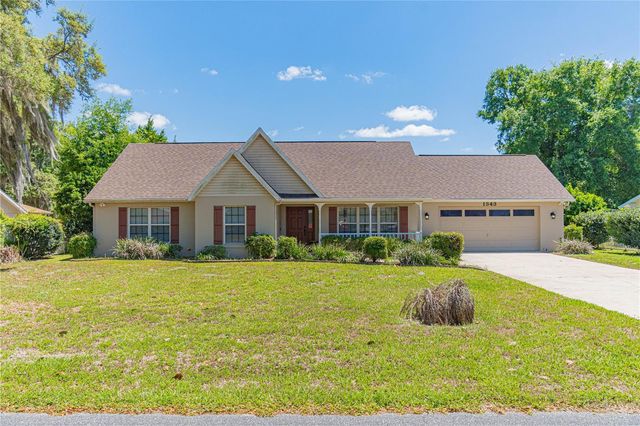 1343 CR 437, Lake Panasoffkee, FL 33538