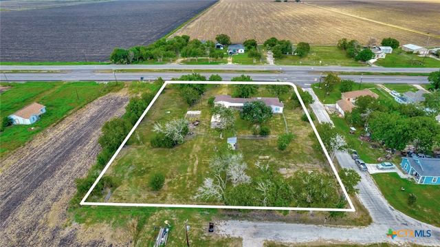 10610 State Highway 185, Victoria, TX 77905