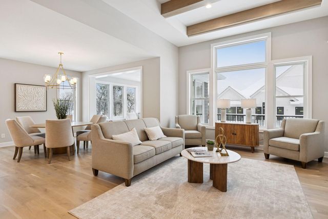 599 Harbor Court, Shoreview, MN 55126