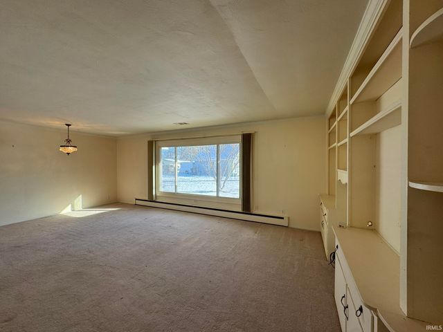 617 Berkley Drive, Marion, IN 46952