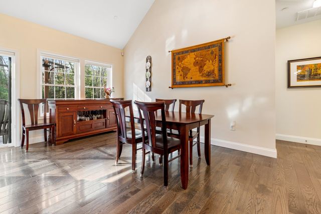 18 Steele Road, Derry, NH 03038