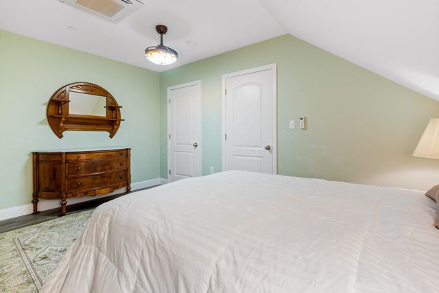 18 Steele Road, Derry, NH 03038
