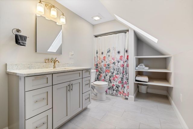 18 Steele Road, Derry, NH 03038