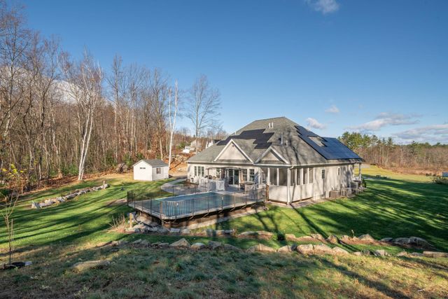 18 Steele Road, Derry, NH 03038