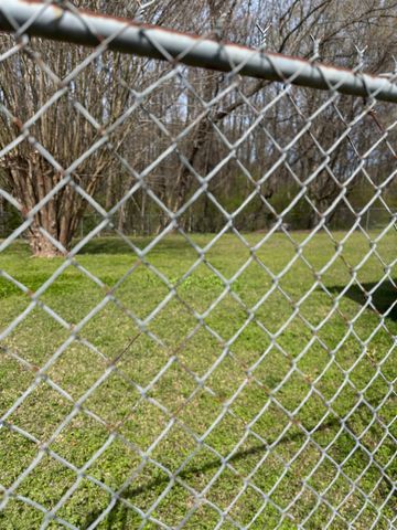 1088 WESTERN PARK DR, Memphis, TN 38109