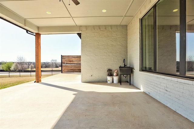 3562 Winding Ridge Drive, Blanchard, OK 73010