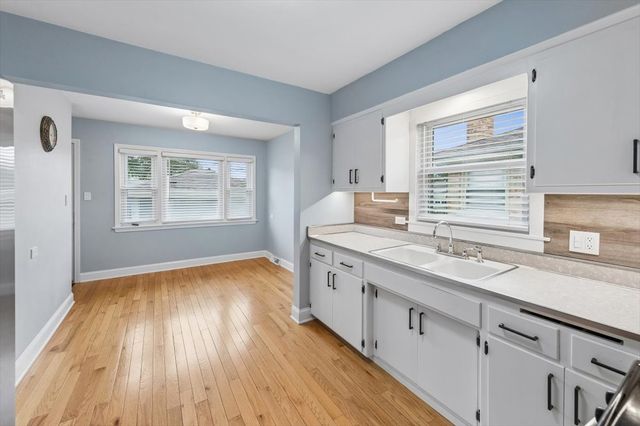 4449 N Ottawa Avenue, Norridge, IL 60706