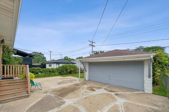 4449 N Ottawa Avenue, Norridge, IL 60706