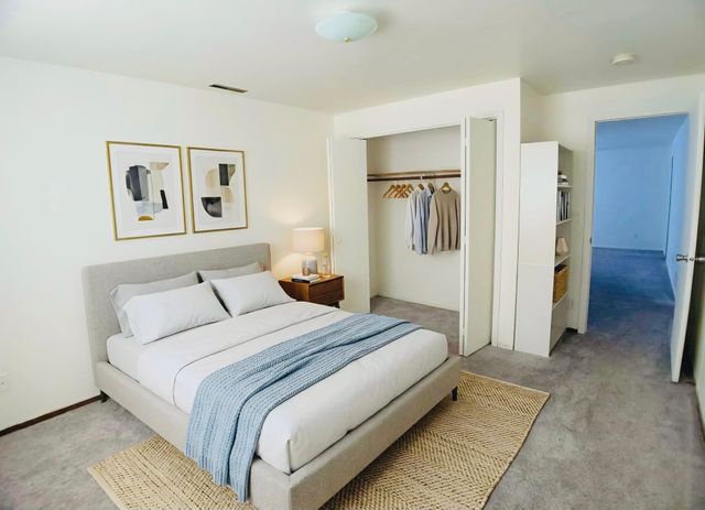 2648 3rd Avenue E, North Saint Paul, MN 55109