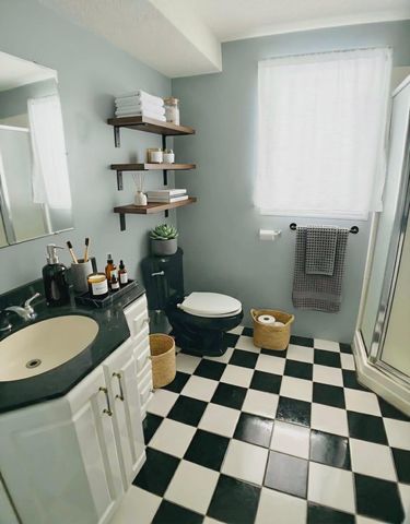 2648 3rd Avenue E, North Saint Paul, MN 55109