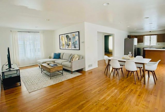 2648 3rd Avenue E, North Saint Paul, MN 55109