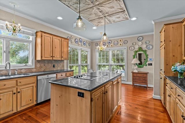 900 County Road 165, Headland, AL 36345