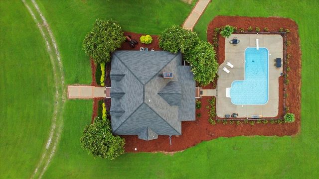 900 County Road 165, Headland, AL 36345