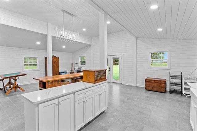 900 County Road 165, Headland, AL 36345