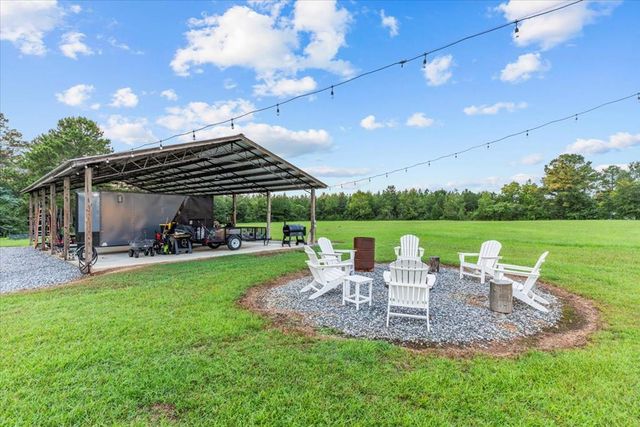 900 County Road 165, Headland, AL 36345