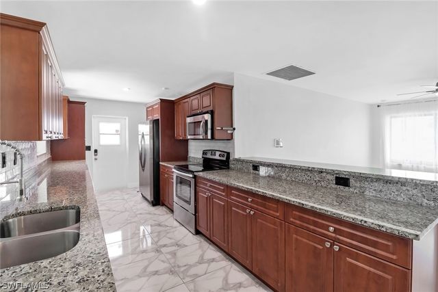 18659 Sarasota RD, Fort Myers, FL 33967