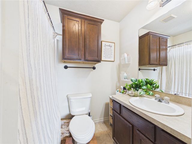 3504 Farah Drive, College Station, TX 77845