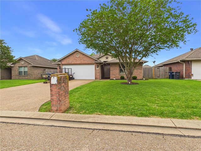 3504 Farah Drive, College Station, TX 77845