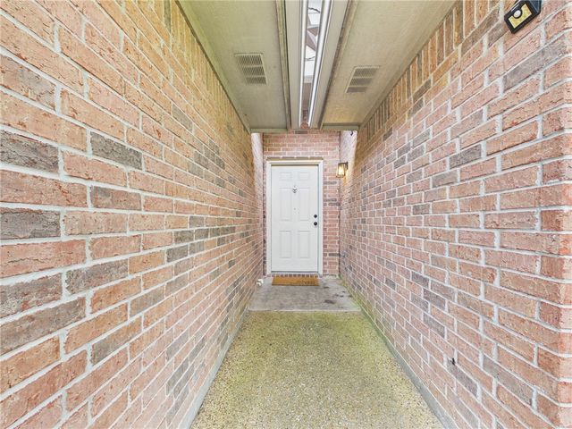 3504 Farah Drive, College Station, TX 77845