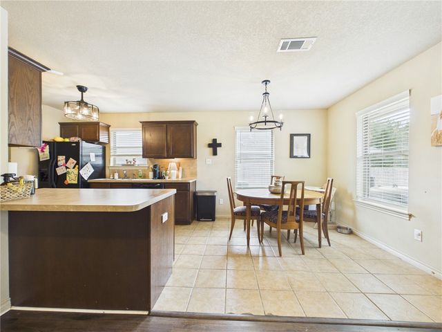 3504 Farah Drive, College Station, TX 77845