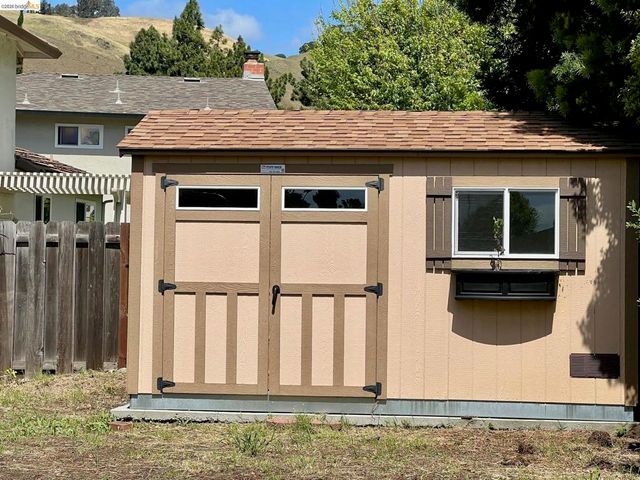 40249 San Sebastian Pl, Fremont, CA 94539