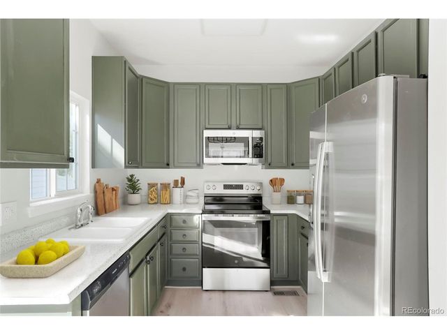 17111 E Louisiana Dr, Aurora, CO 80017