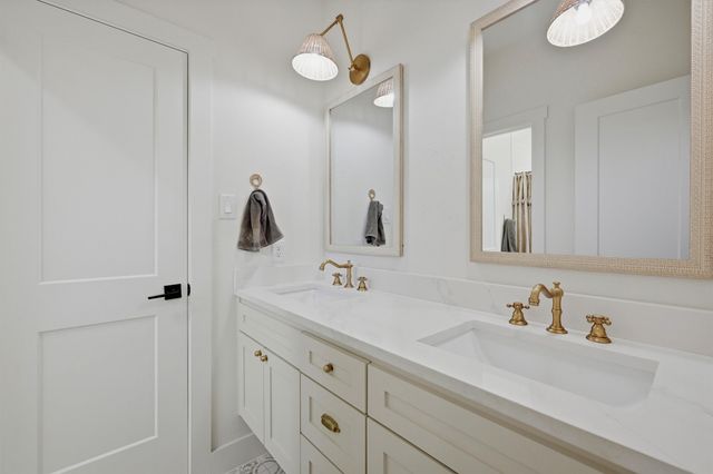3717 Parkwood Lane, Denison, TX 75020
