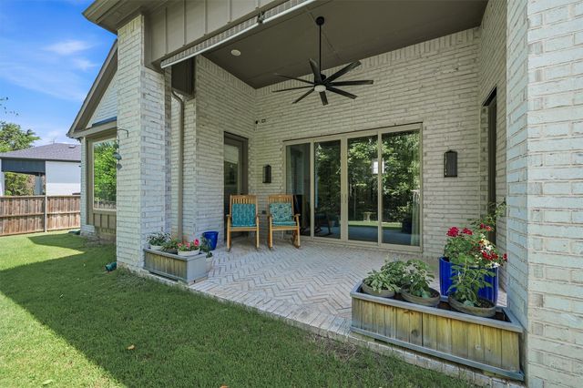 3717 Parkwood Lane, Denison, TX 75020