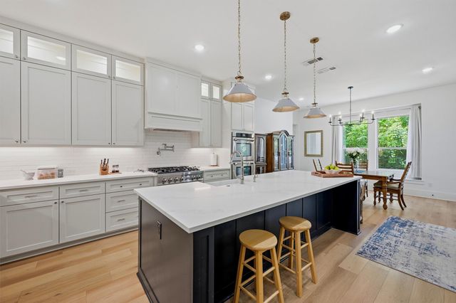 3717 Parkwood Lane, Denison, TX 75020
