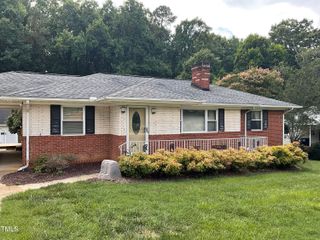 5924 Woodcrest Drive, Raleigh, NC 27603