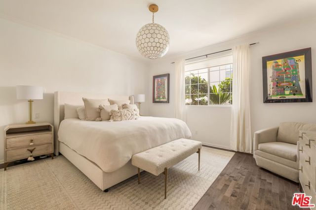 930 N Doheny Drive 103, West Hollywood, CA 90069