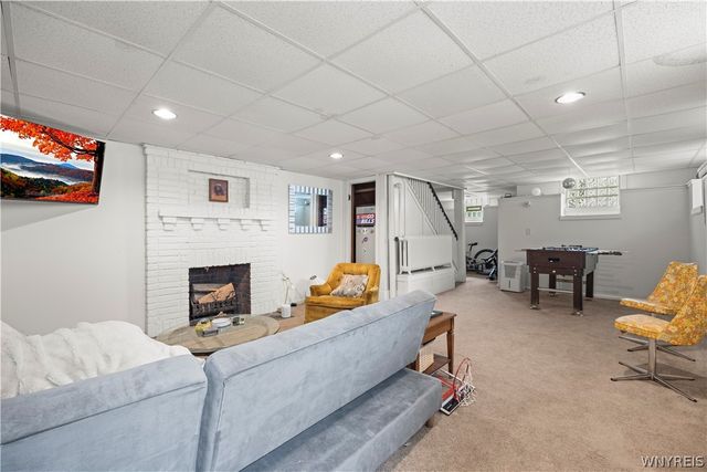 143 Oakland Place, Buffalo, NY 14222