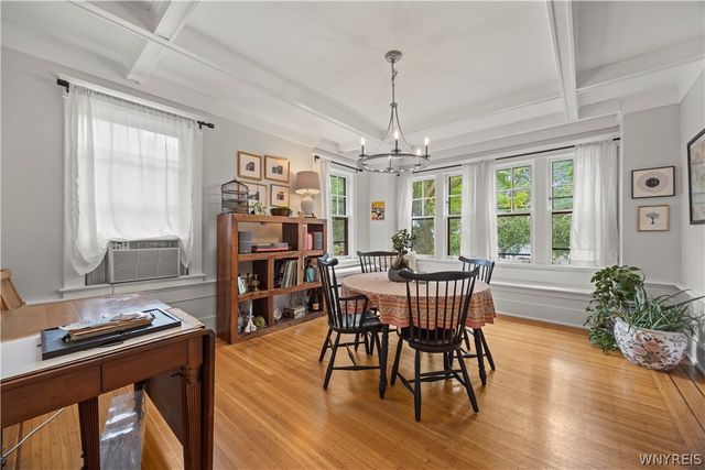 143 Oakland Place, Buffalo, NY 14222