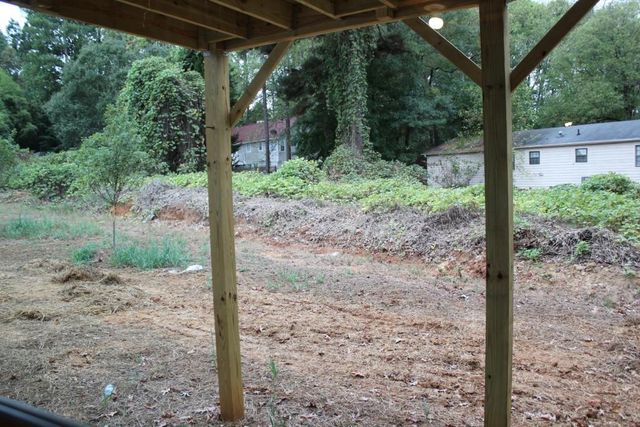 4301 Chads Park Drive, Powder Springs, GA 30127