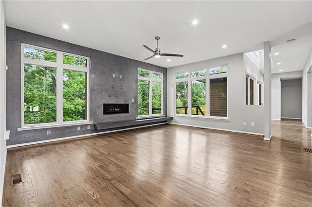 2175 Meadowcliff Drive NE, Atlanta, GA 30345
