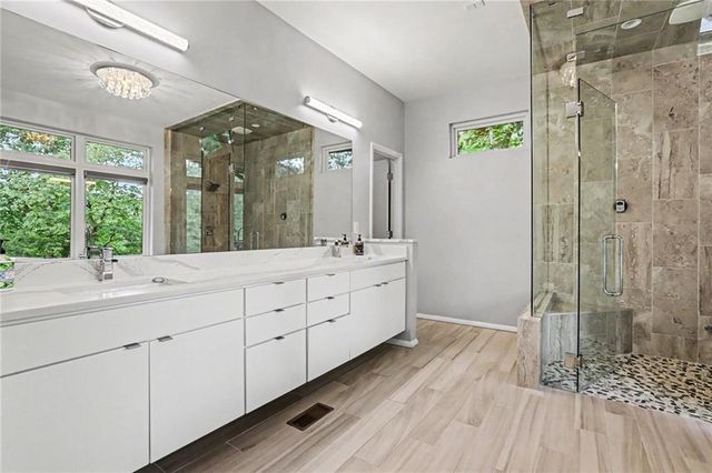 2175 Meadowcliff Drive NE, Atlanta, GA 30345