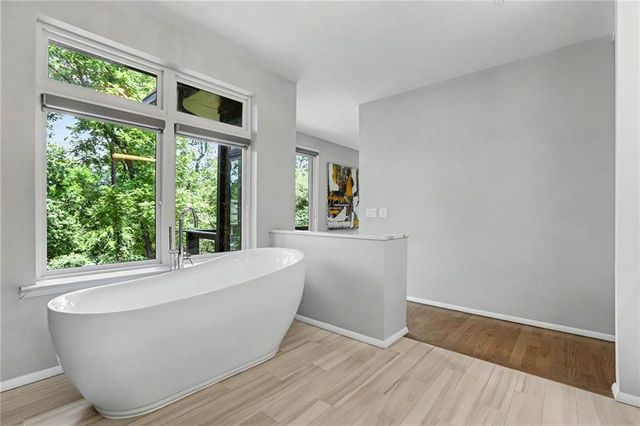 2175 Meadowcliff Drive NE, Atlanta, GA 30345