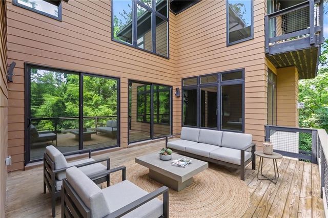 2175 Meadowcliff Drive NE, Atlanta, GA 30345