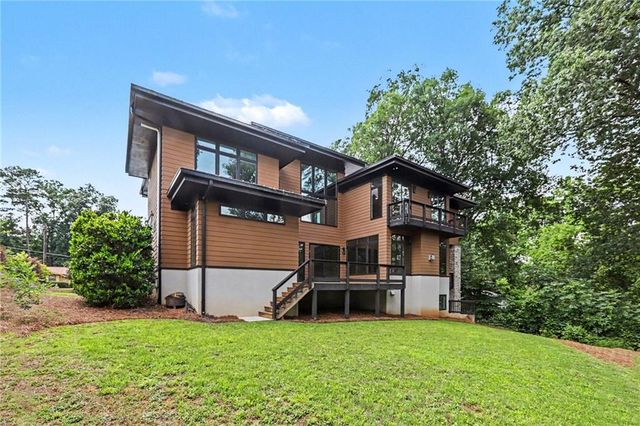2175 Meadowcliff Drive NE, Atlanta, GA 30345