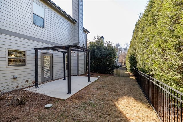 356 Ridge Pointe Drive, Athens, GA 30606