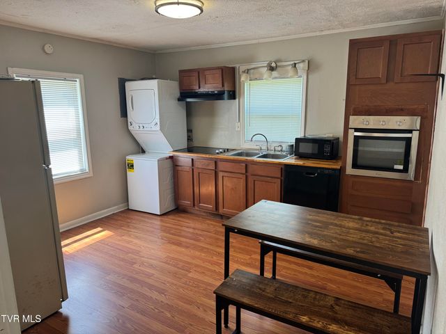 1108&1110 Fairview Avenue, Kingsport, TN 37660