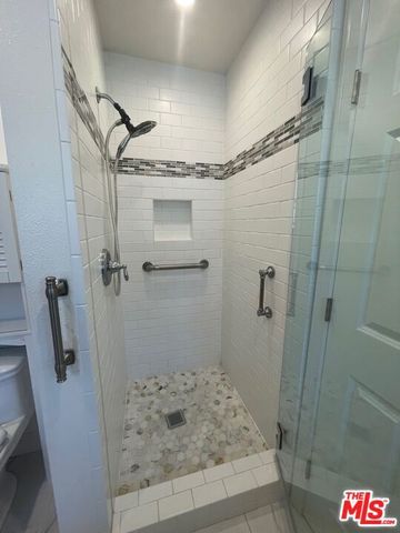 16962 Agate Circle, Huntington Beach, CA 92649